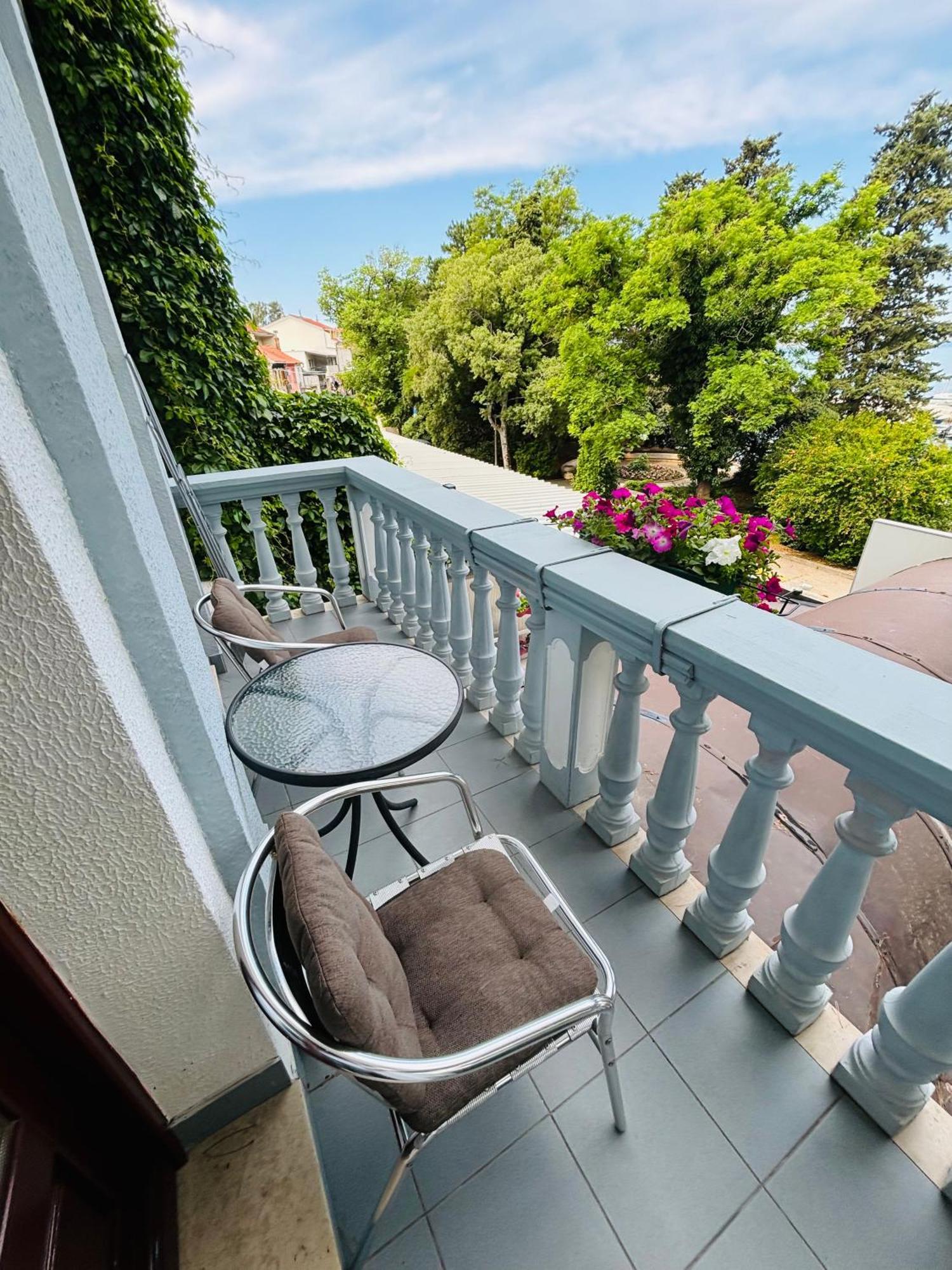 Villa Cvetic Selce Exterior foto